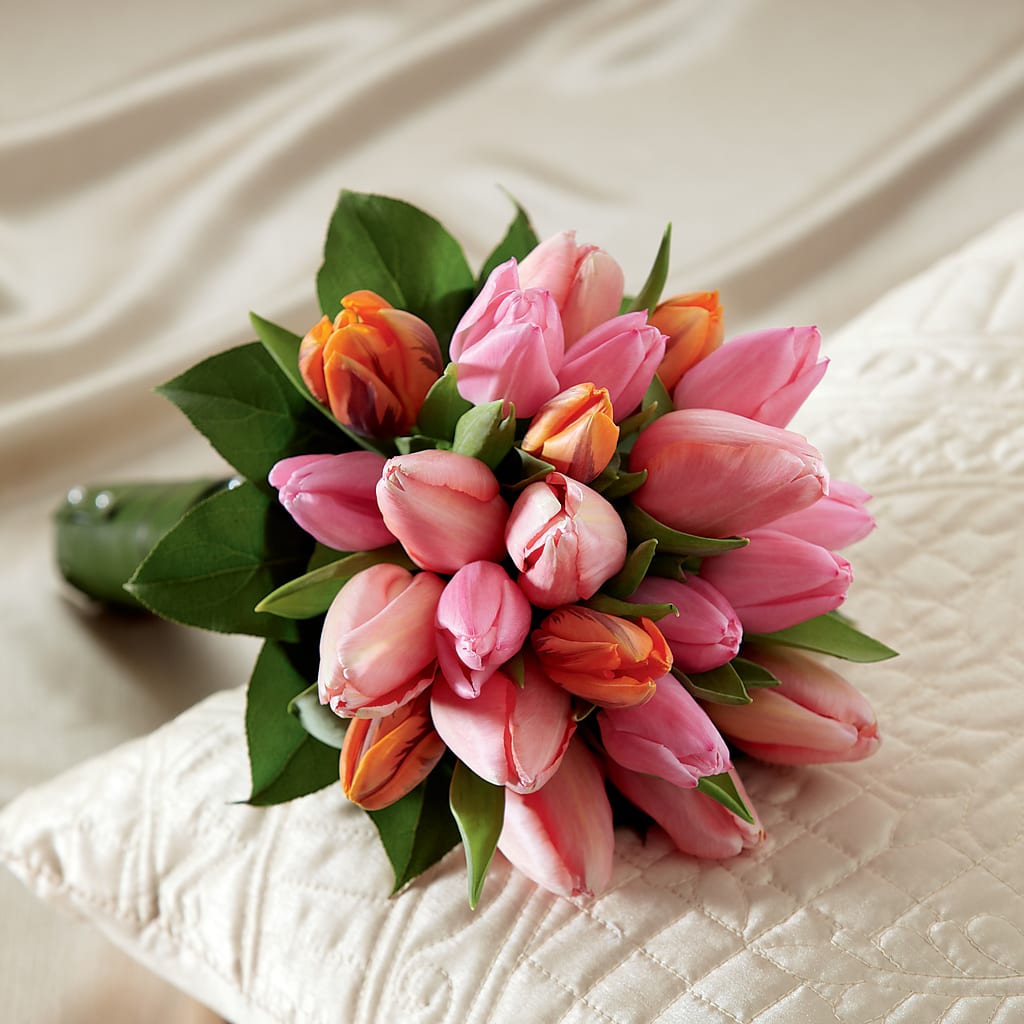 Embraceable Bouquet – Elises Flowers, Montgomery Village MD