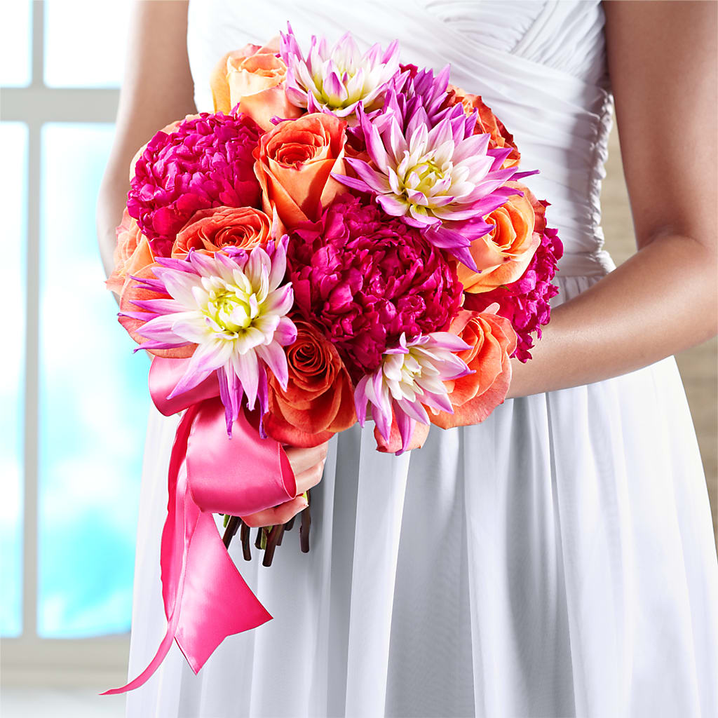 New Love Bouquet – Elises Flowers, Montgomery Village MD