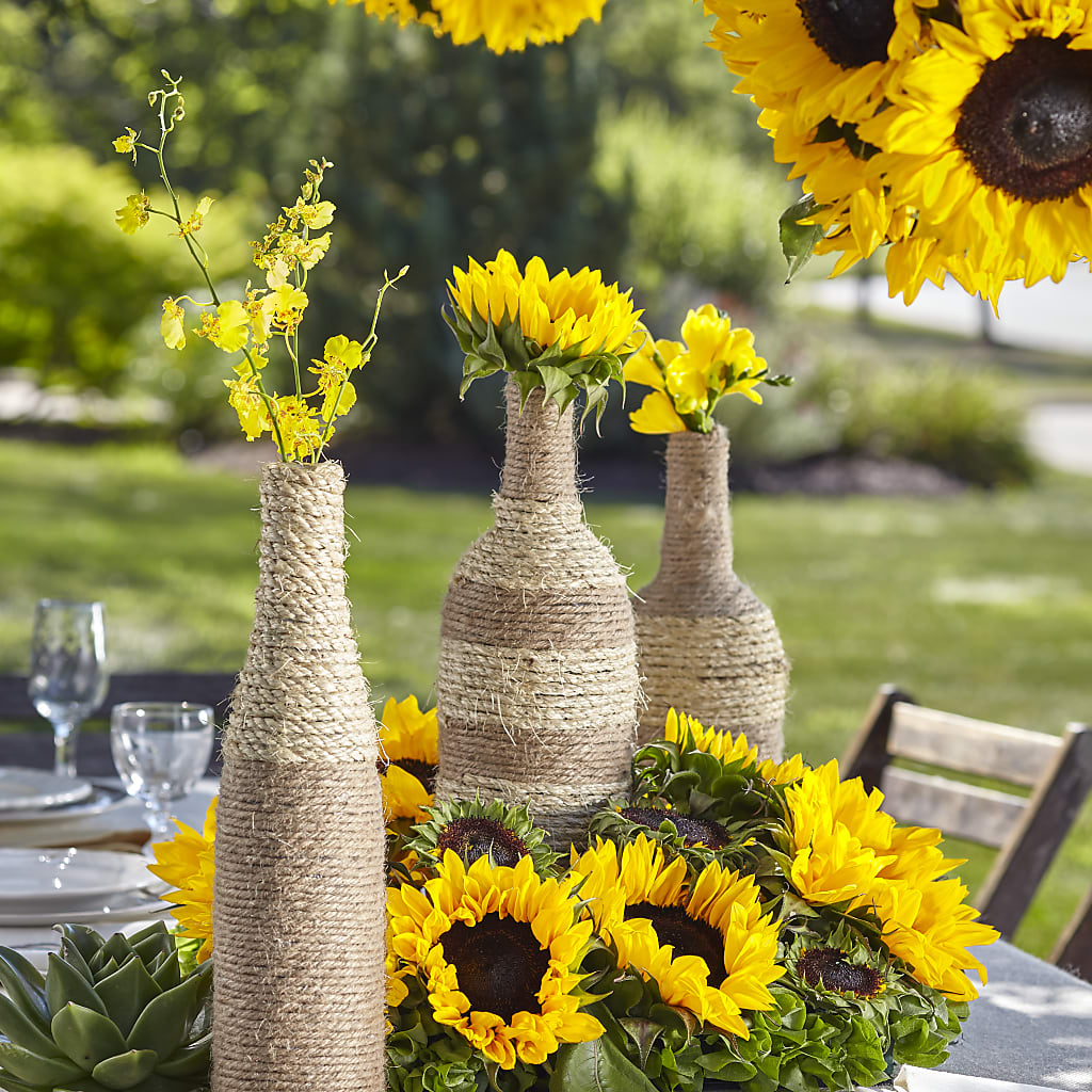Sublime Garden Centerpiece – Elises Flowers, Montgomery Village MD
