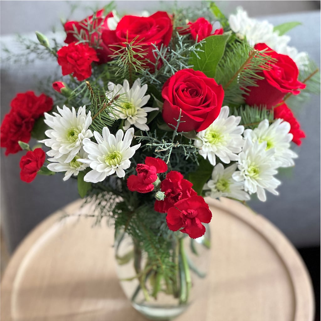 Seasonal Magic Bouquet –  Elises Flowers, Montgomery Village MD