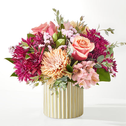 Berry Cobbler Bouquet with Ivory Vase –  Elises Flowers, Montgomery Village MD